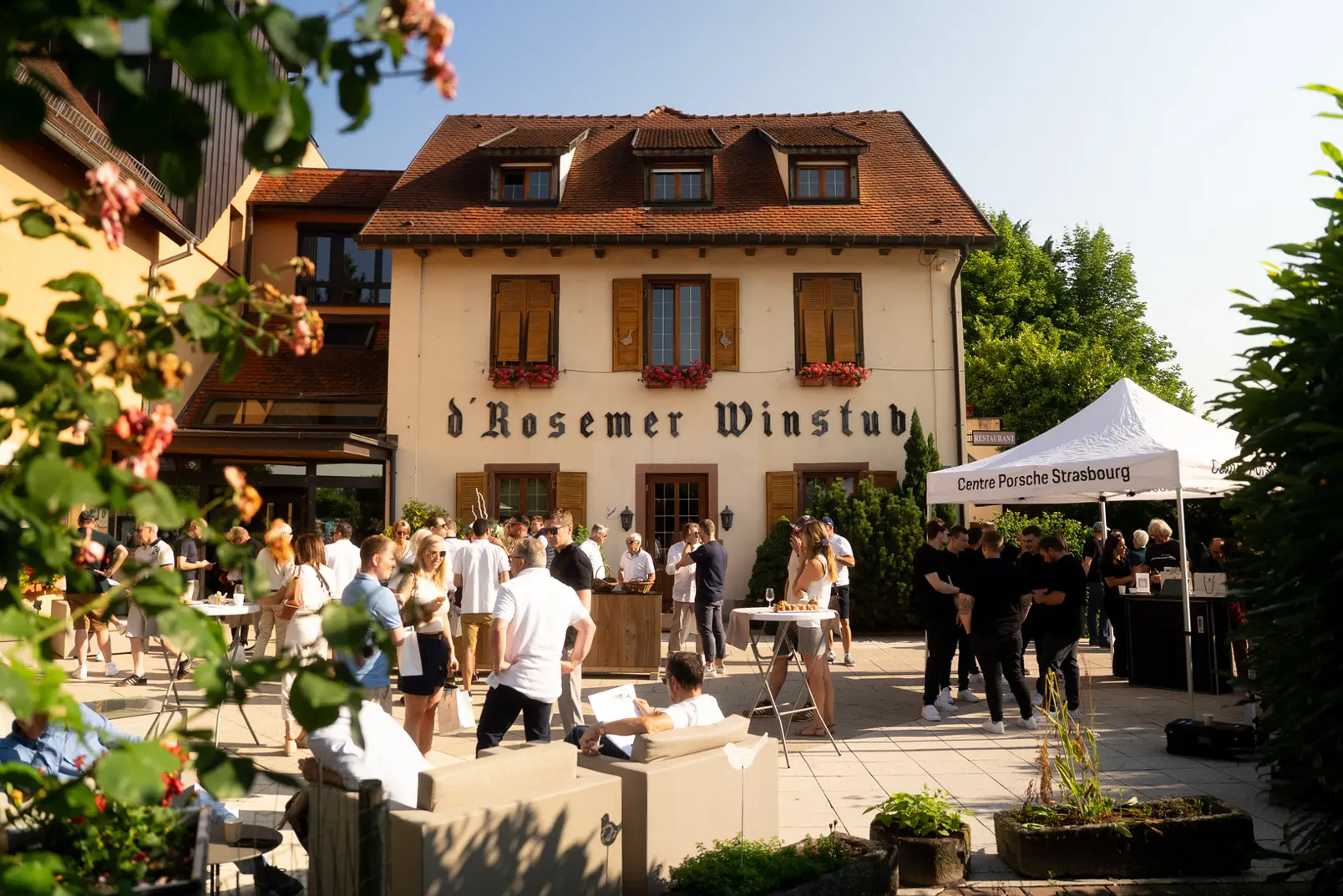 Hotel restaurant
